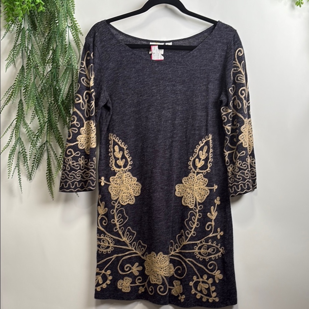 Elegant Black and beige Tunic Top